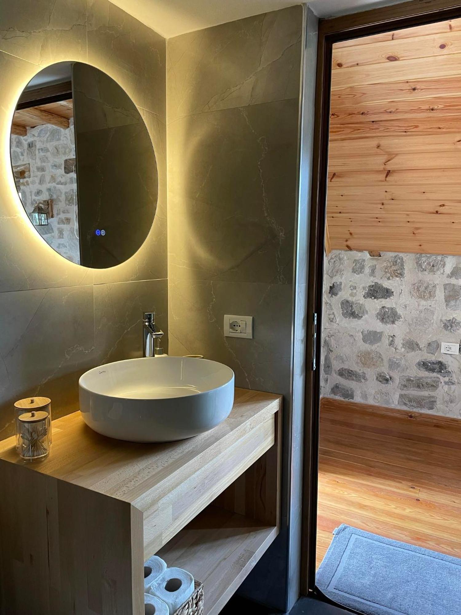 Valter & Drita'S Guesthouse Тети Экстерьер фото