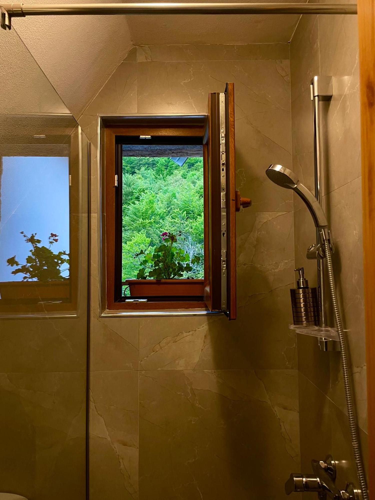 Valter & Drita'S Guesthouse Тети Экстерьер фото