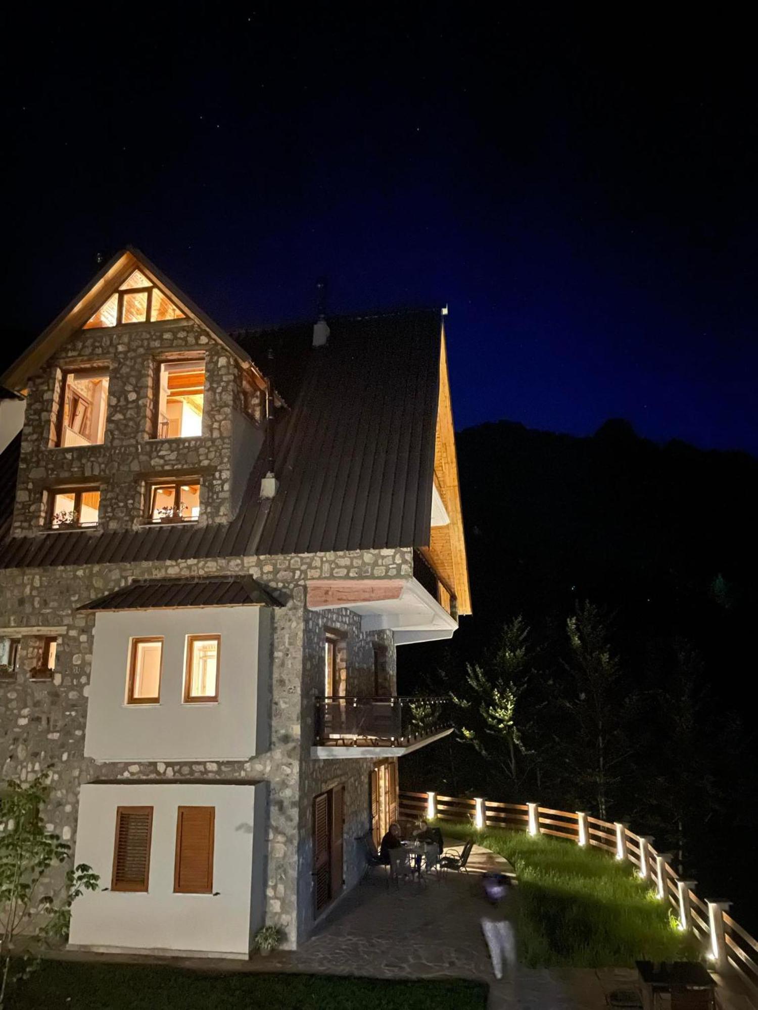 Valter & Drita'S Guesthouse Тети Экстерьер фото