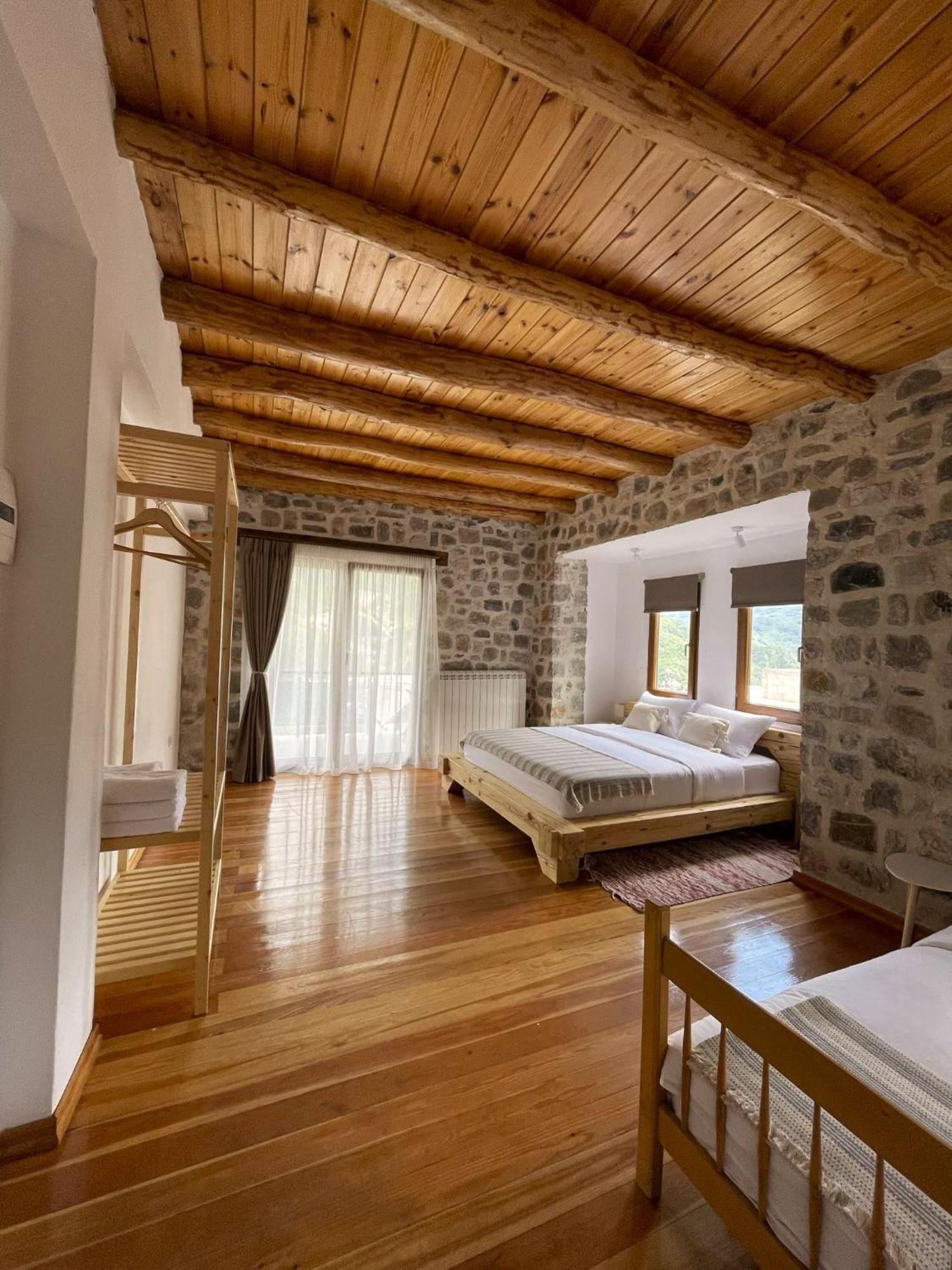 Valter & Drita'S Guesthouse Тети Экстерьер фото
